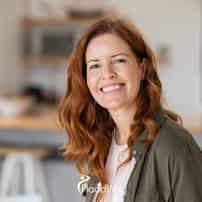 Affordable Dental Implants in Colombia for Jamaican Patients: A Smile Transformation